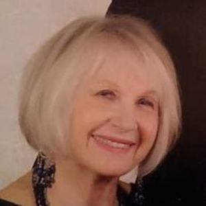 Meet your Posher, Gloria